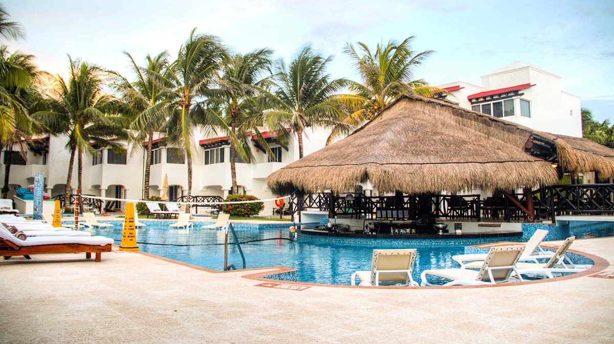 Hidden Beach Resort in Mexico Review pic