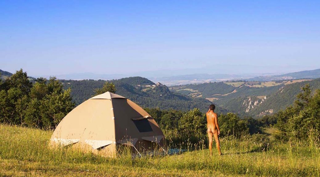 Sasso Corbo naturist camping in Tuscany, Italy