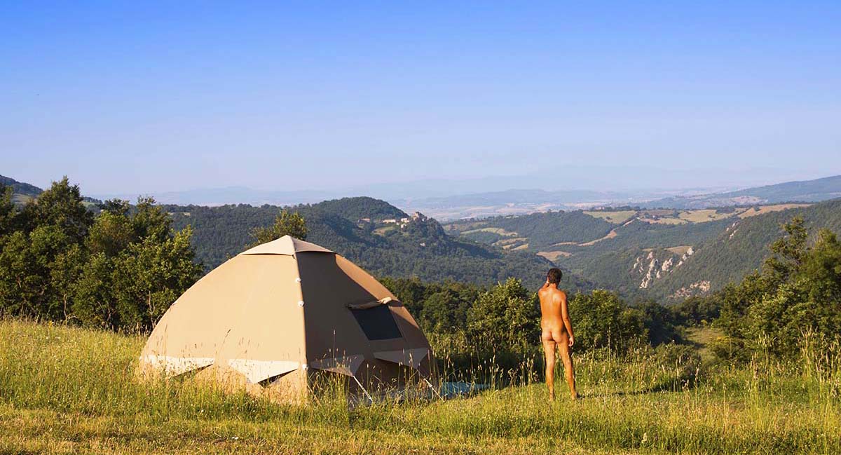 Sasso Corbo naturist camping in Tuscany, Italy