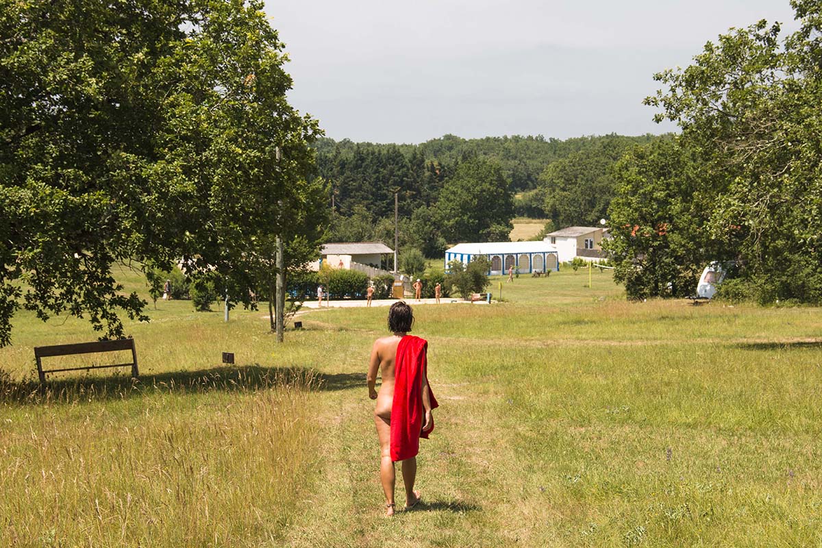 Le Clos Barrat naturist camping in Lot-et-Garonne, France