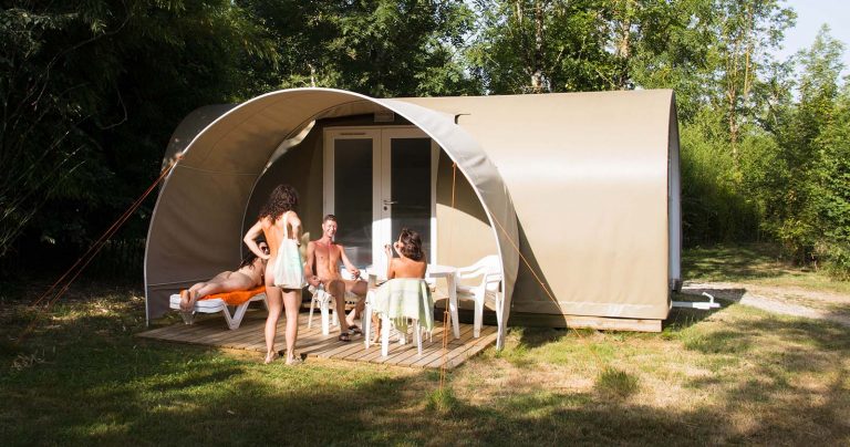 Domaine Naturiste L'Eglantière in Hautes-Pyrénées, France