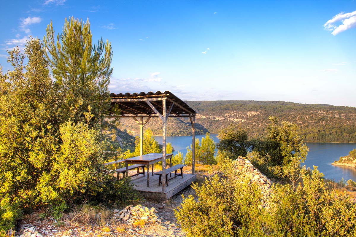 Camping Naturiste Verdon Provence in Haute Provence, France