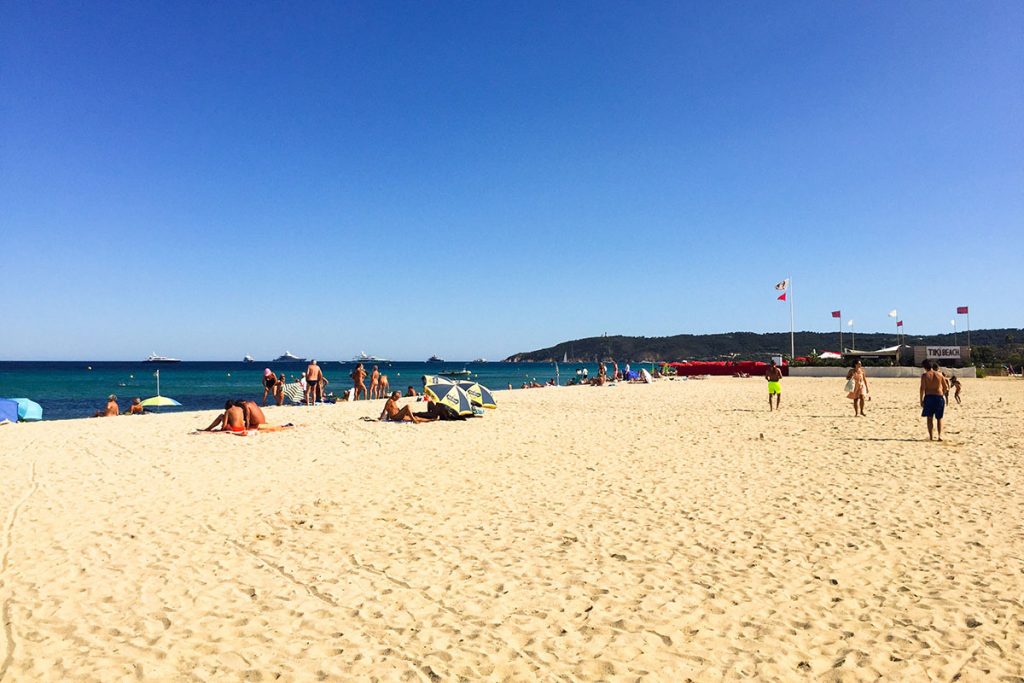 Plage Neptune nude beach in France