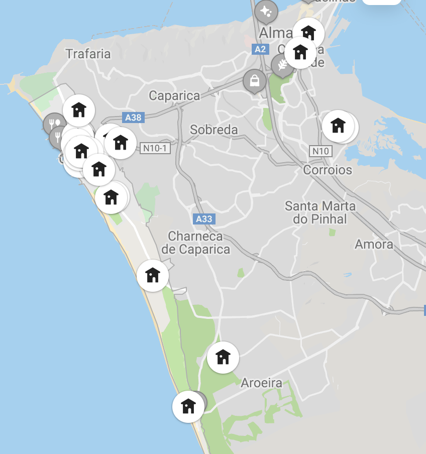 Airbnb hosts near the nude beaches around Lisbon