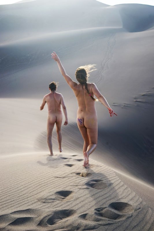 Naturist Talks: Sam and Aleah from the USA - Our Natural Blog