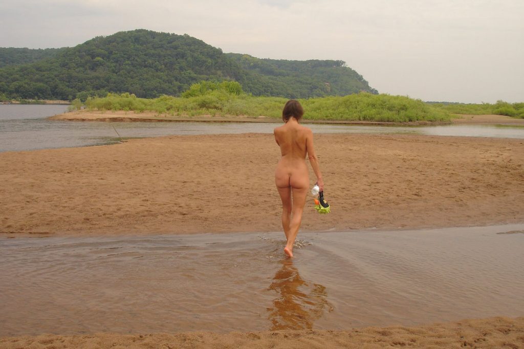 The Naturist Talks: Ana from Croatia