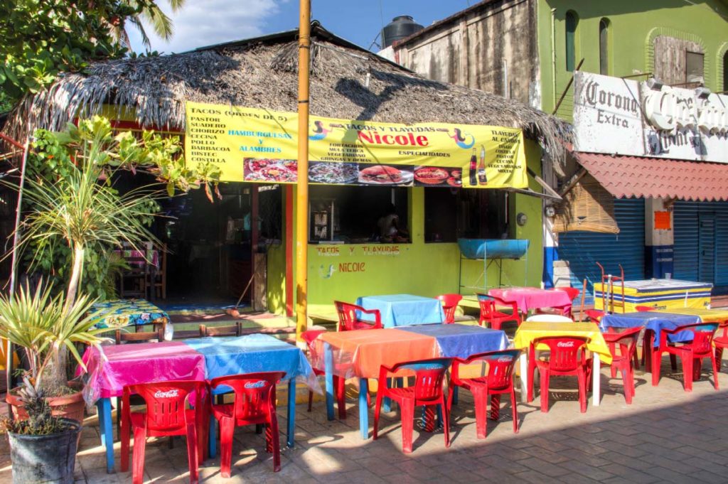 Where to sleep, eat and drink in Zipolite