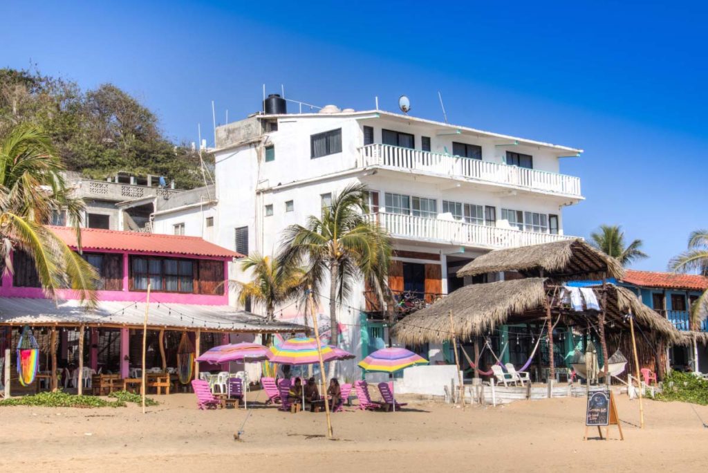 Where to sleep, eat and drink in Zipolite