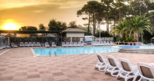 Arnaoutchot camping naturiste, Nouvelle Aquitaine, France