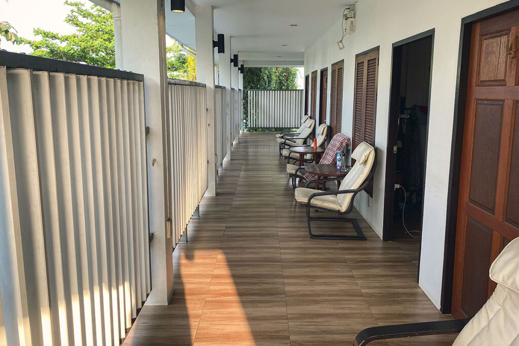 Barefeet Naturist Resort in Bangkok, Thailand: Revisited