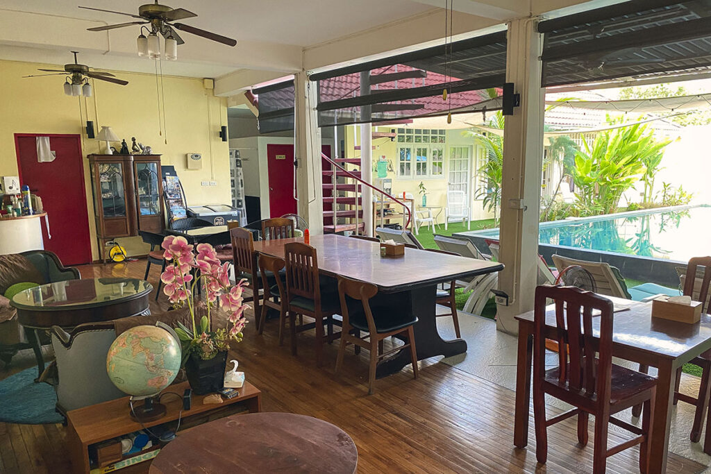 Barefeet Naturist Resort in Bangkok, Thailand: Revisited