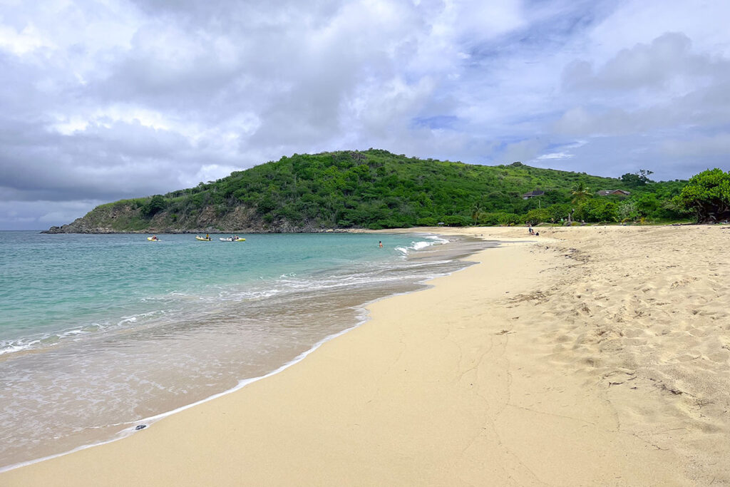 Happy Bay Nude Beach, Saint Martin