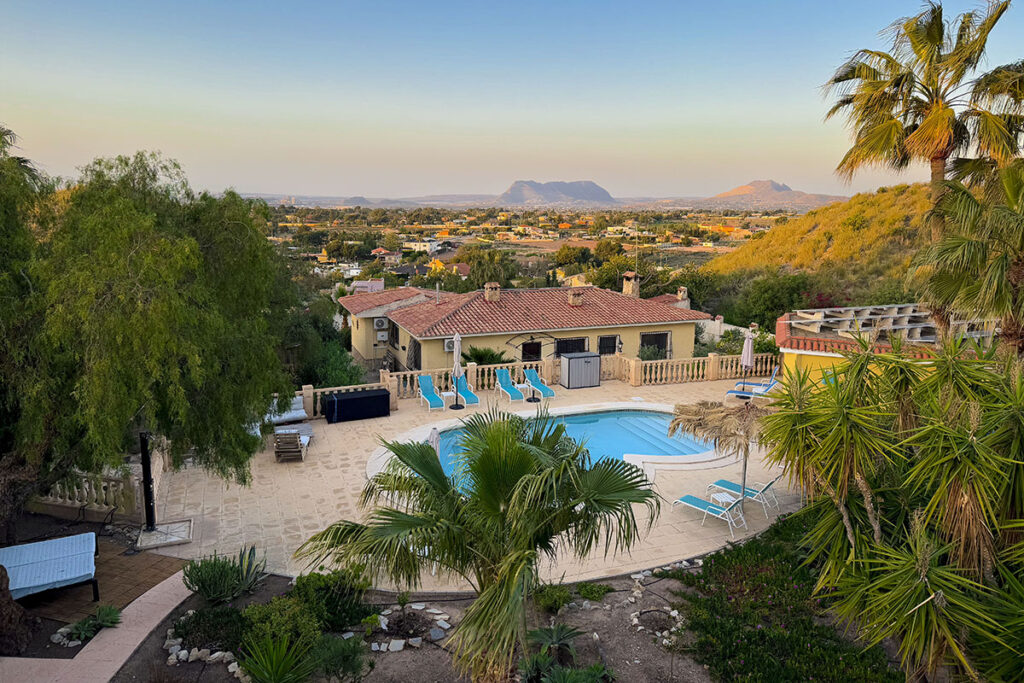 Lavinia Naturist Resort in Alicante, Spain