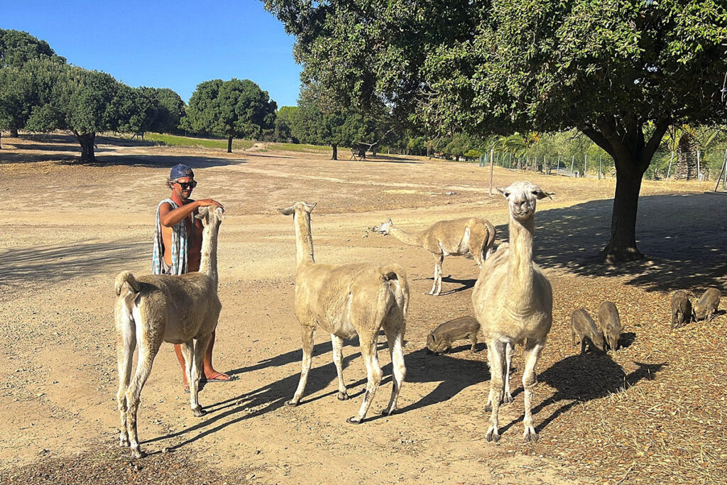 Nice to meet you, I'm a nudist