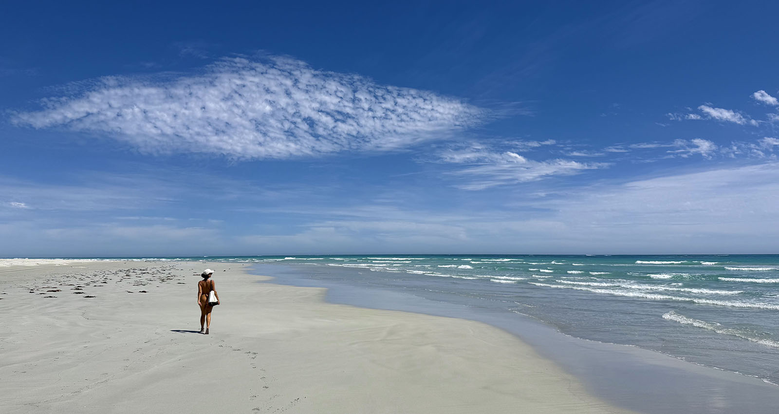 Nude Beaches Around Adelaide and Perth: A Complete Guide