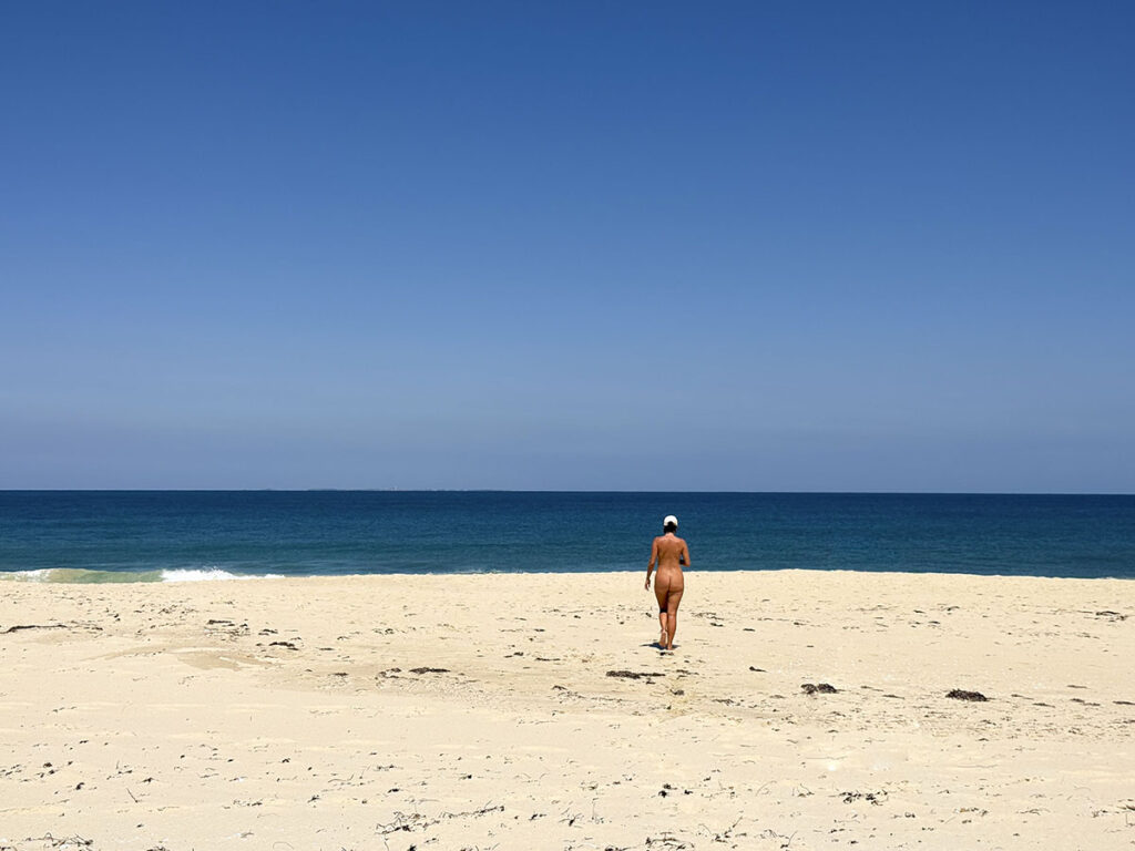 Nude Beaches Around Adelaide and Perth: A Complete Guide