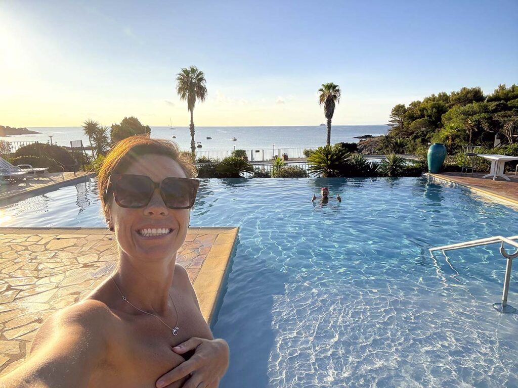 10 Tips for Naturist Camping in France