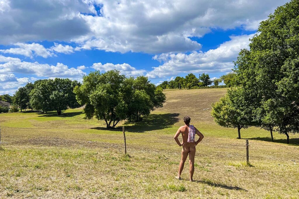 10 things we wish we knew before going to a naturist campsite in France for the first time