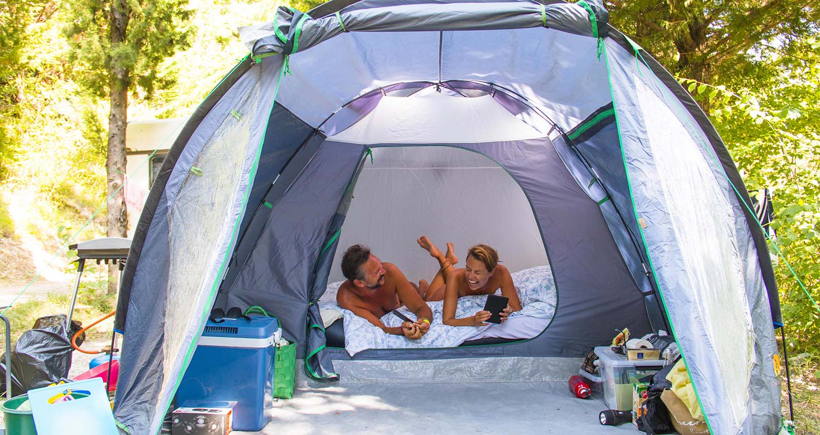 10 things we wish we knew before going to a naturist campsite in France for the first time