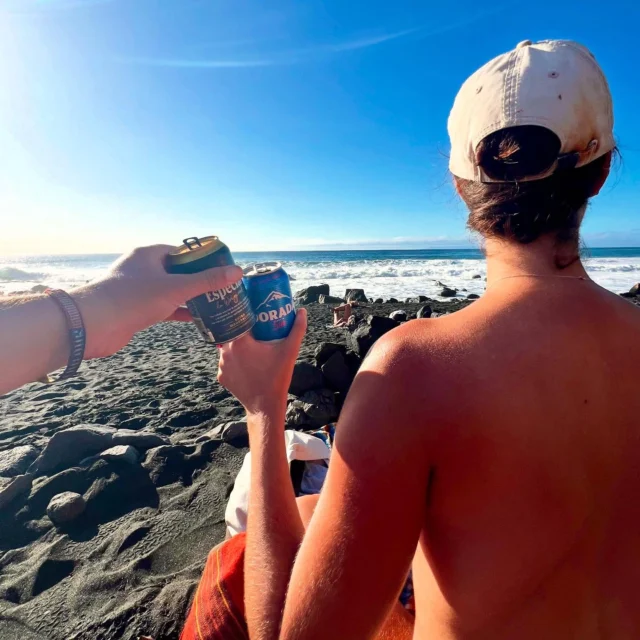 ☀️ Happy Sunday everyone ☀️
Our new episode on the Canary Islands is now online. We’ve explored the beautiful island La Gomera in search for the best nüde options.  📹NEW video now online. 
💚Link in bio